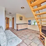 Geschmackvolles Ferienhaus Mit Privatem Pool Nyaraló *