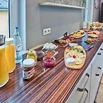Geschmackvolles Ferienhaus Mit Privatem Pool *