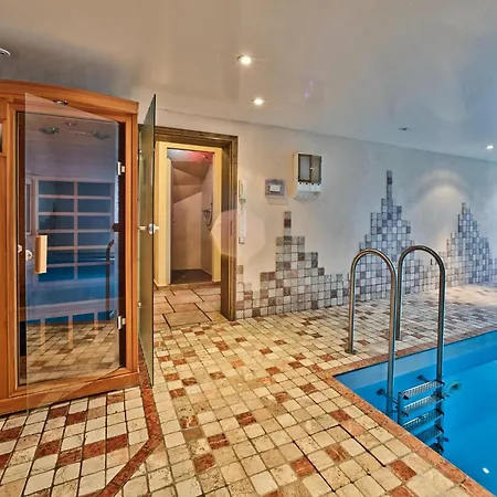 Geschmackvolles Ferienhaus Mit Privatem Pool *