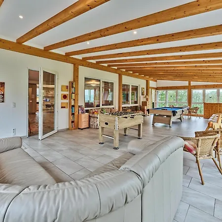 Vakantiehuis Geschmackvolles Ferienhaus Mit Privatem Pool *