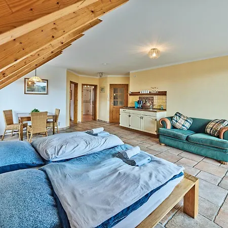 Vakantiehuis Geschmackvolles Ferienhaus Mit Privatem Pool
