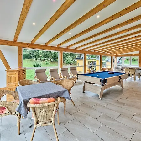 Vakantiehuis Geschmackvolles Ferienhaus Mit Privatem Pool