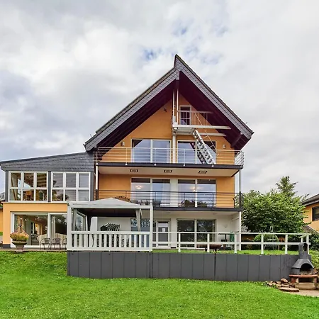 Geschmackvolles Ferienhaus Mit Privatem Pool * Hellenthal