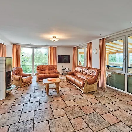 Vakantiehuis Geschmackvolles Ferienhaus Mit Privatem Pool