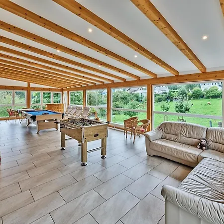 Geschmackvolles Ferienhaus Mit Privatem Pool * Hellenthal